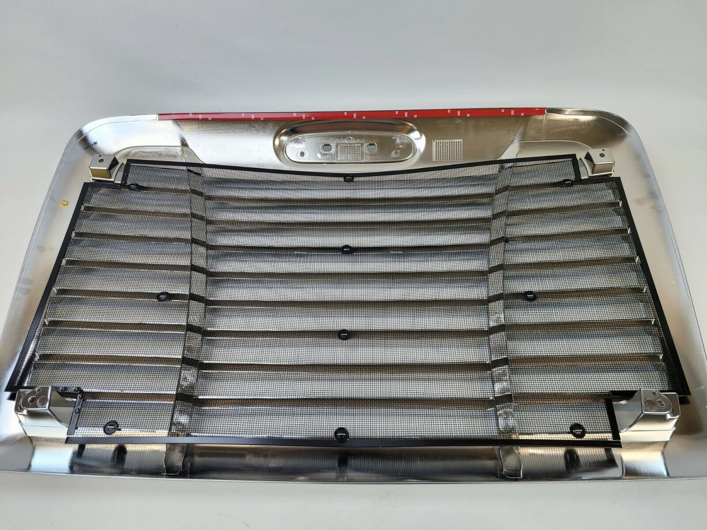 Fits Freightliner Century Grille Chrome w/ Bug Screen 05-11 OE# A1716132001